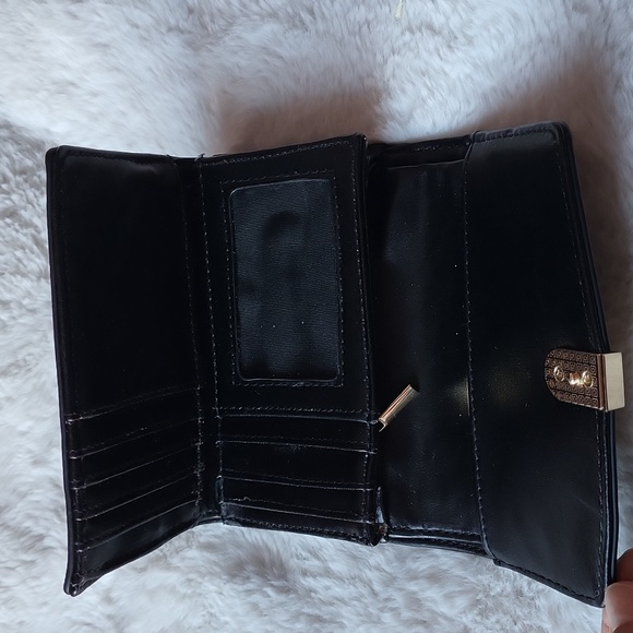 Aldo Black Wallet with gold logo - Picture 2 of 4
